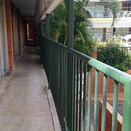 דארווין Palms Motel מראה חיצוני תמונה